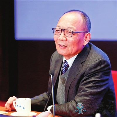 专访李(lǐ)德毅:人工智(zhì)能(néng) 从(cóng)“招手(shǒu)”到“握(wò)手”_中国机器人网